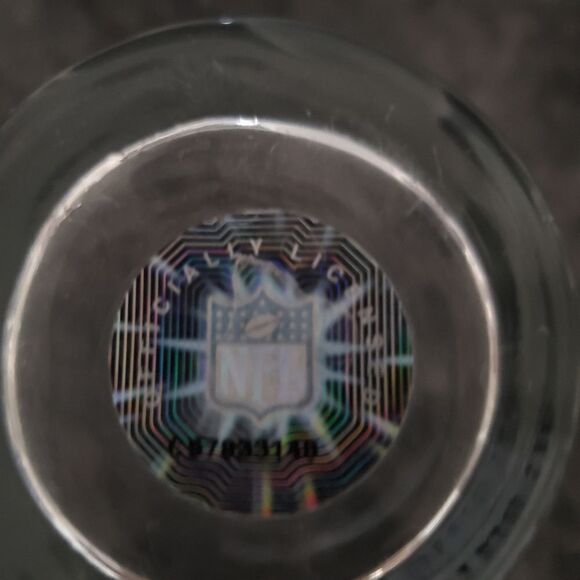 NFL Atlanta Falcons Glass - Picture 2 of 2